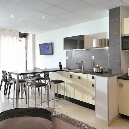 Chrome - Heliopolis D 80 - Luxe -by Agn - 2 Personnes * Agde