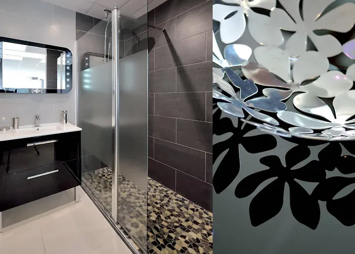 Studio Chrome - Heliopolis D 80 - Luxe -By Agn - 2 Personnes 아파트 *