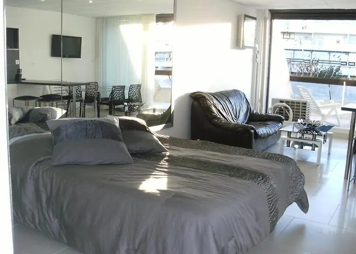 Studio Chrome - Heliopolis D 80 - Luxe -By Agn - 2 Personnes *